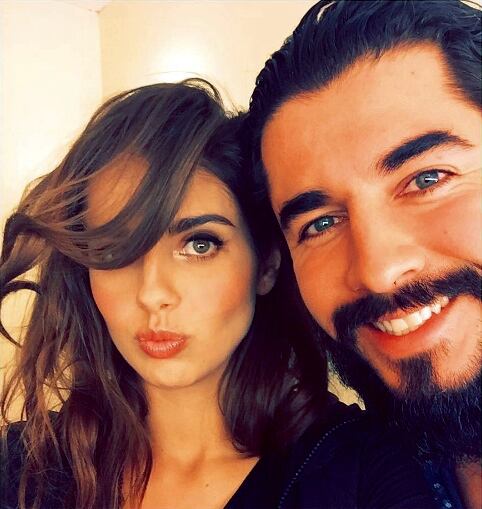 Michelle Renaud luce impresionante figura a un mes de ser mamá