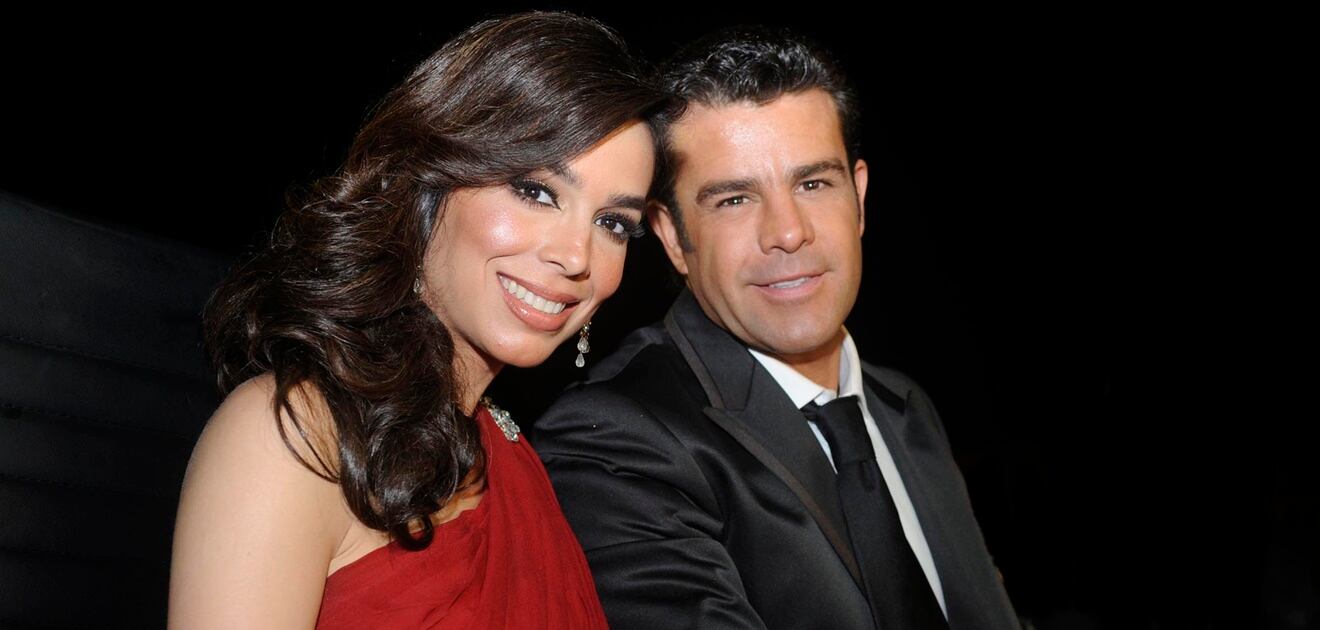 <p>Eduardo Capetillo y Bibi Gaytán tiene tres hijos adolescentes y dos bebés. <strong>(Fotos: Archivo El Universal)</strong></p>
