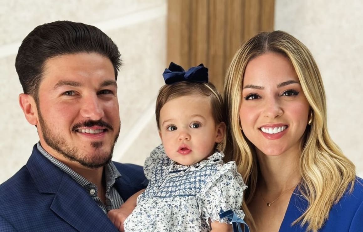 Mariana Rodríguez comparte tierna foto de Mariel en su primer día de kinder