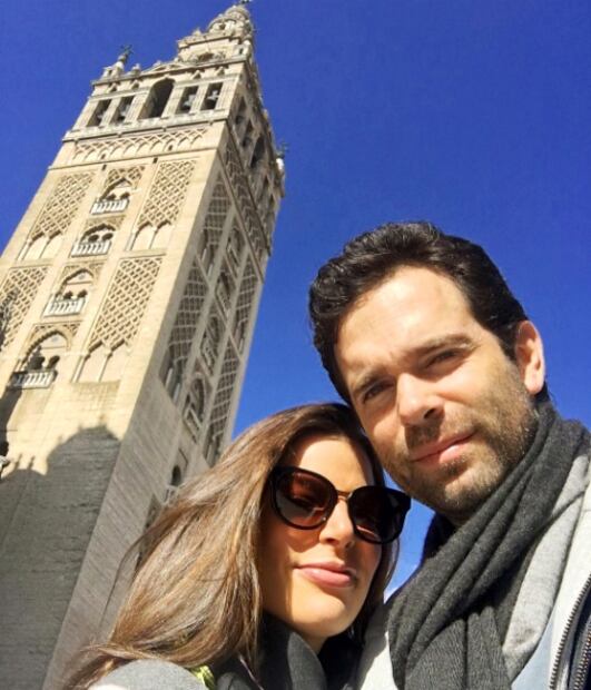 Las fotos más románticas de Bárbara Coppel y Alejandro Hank Amaya 