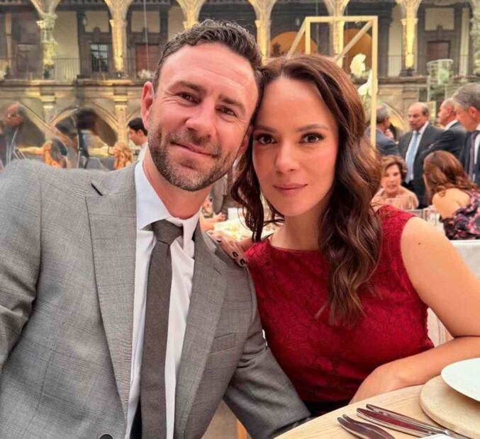 Miguel Layún junto a su esposa, Ana Laura Galván / Foto: Instagram