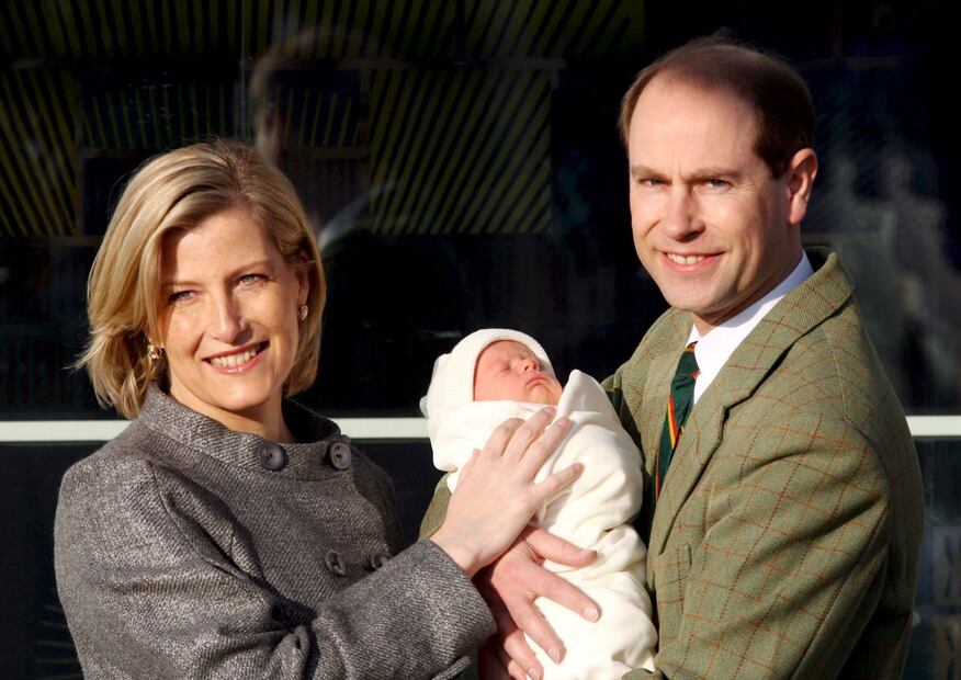 ¿Quiénes son los nietos y bisnietos de la reina Isabel II?