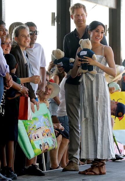 Reaparece Meghan Markle tras reposo recomendado por médico