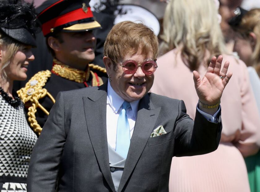 Meghan Markle y el príncipe Harry quieren que Elton John sea profesor de su bebé