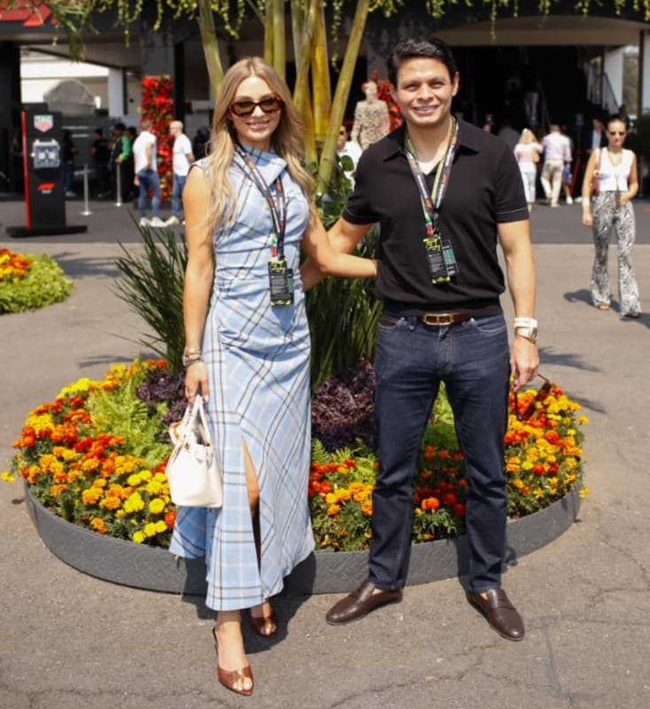 Irina Baeva y Giovanni Medina en el Gran Premio de México 2025 / Foto: Esteban Torreblanca - Revista Clase