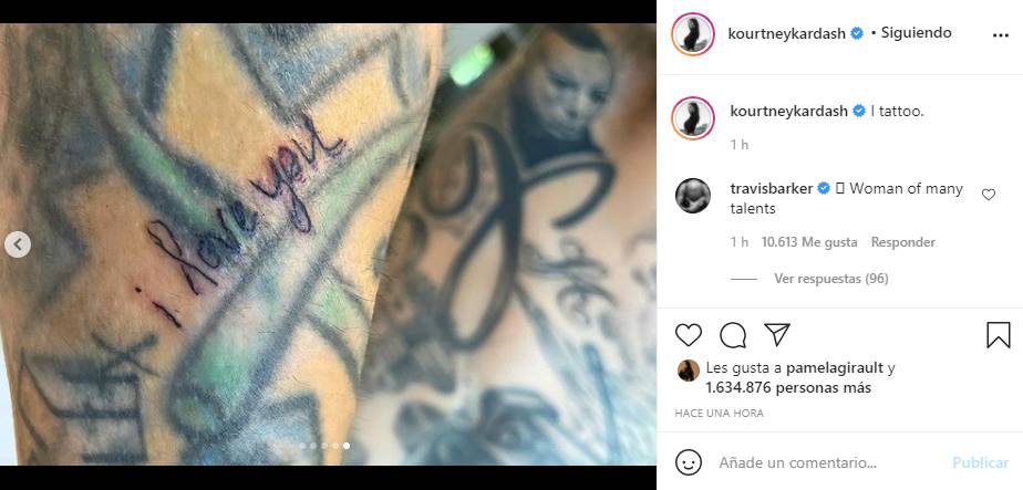 Kourtney Kardashian debuta como tatuadora y agrega OTRO dibujo a Travis Barker