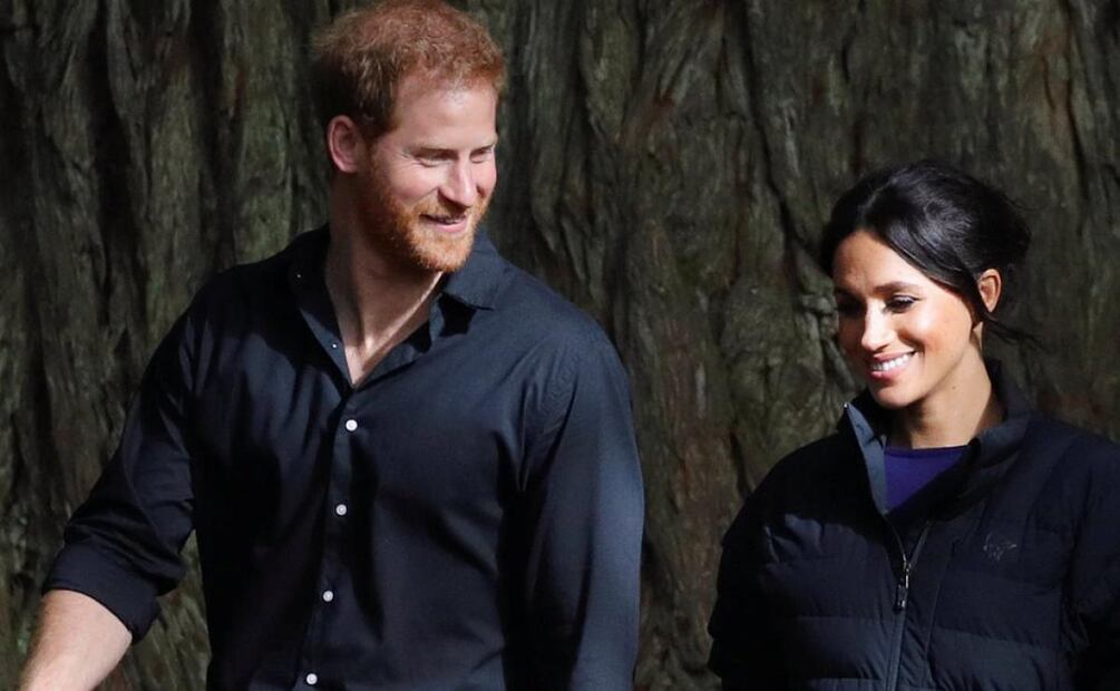 Meghan y Harry cooperan para una biografía que pone alerta a la familia real
