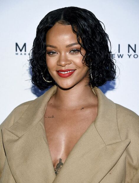 Rihanna donó 5 millones de dólares para combatir al coronavirus