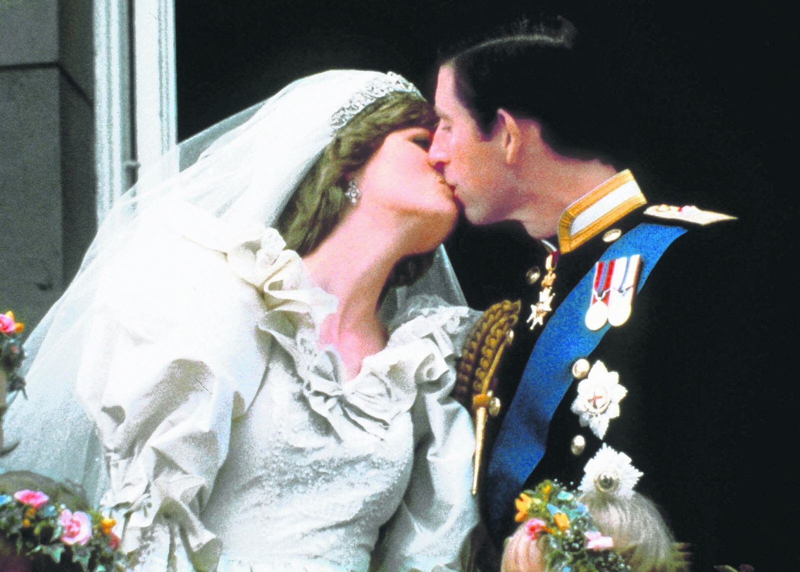 La devastadora respuesta que le dio la reina Isabel a Diana de Gales tras descubrir el affaire del príncipe Carlos 