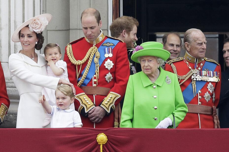 Alerta por Coronavirus en la escuela del príncipe George y la princesa Charlotte 