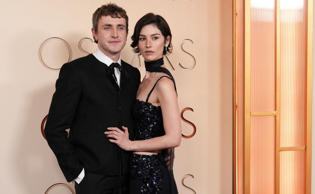 Paul Mescal y Gracie Abrams / Foto: AP