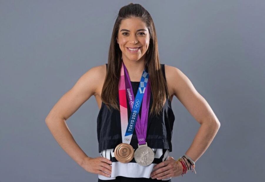 Medallas de Alejandra Orozco Loza / Instagram: @alejandraorozcoloza