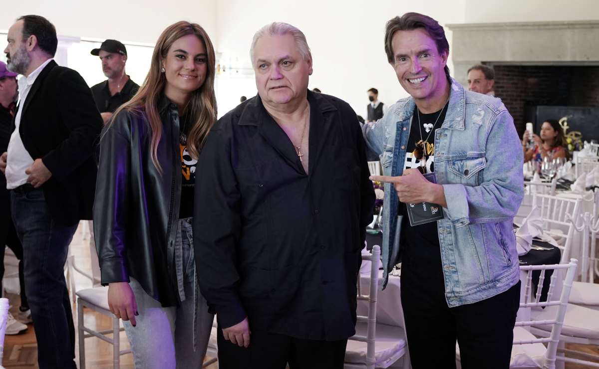 Fernando Landeros y Paola Albarrán presiden cuarta edición del Torneo de Golf Teletón