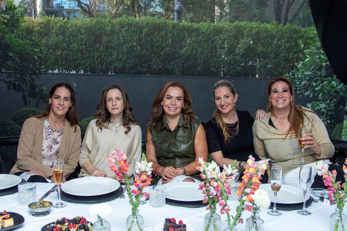 Pilar Martínez, Maryana Name, Marimar Cossío, Maru Morales y Male Gamboa. (Foto: Angélica Chema)