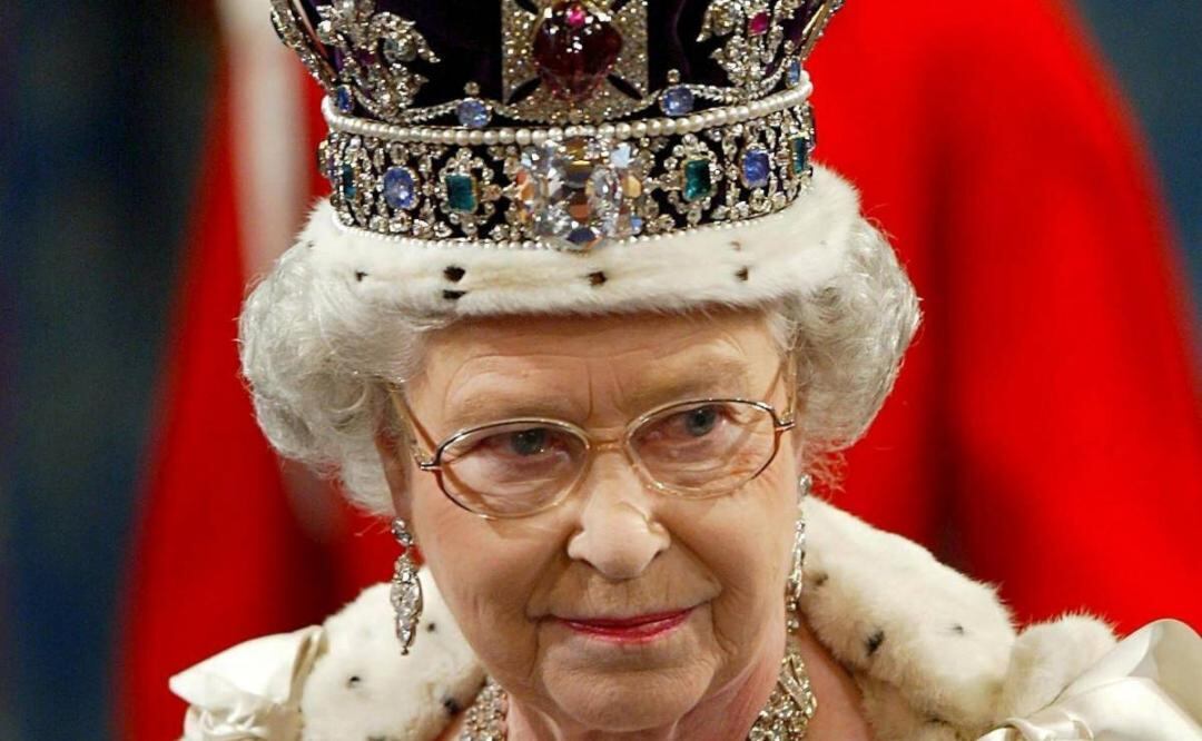 Las propiedades más extrañas que dejó Isabel II del Reino Unido, desde tortugas hasta moras