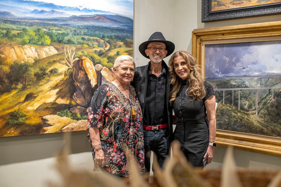 Óscar Román con sus hermanas Yolanda y Lucero Román / Foto: Edgar Silva Fuentes