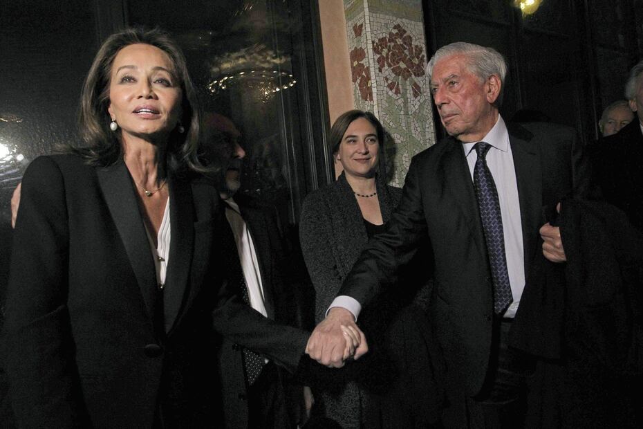 Mario Vargas Llosa cumple 84 años, aislado con Isabel Preysler 