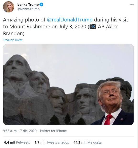 Ivanka Trump comparte extraña foto de Donald Trump en Monte Rushmore