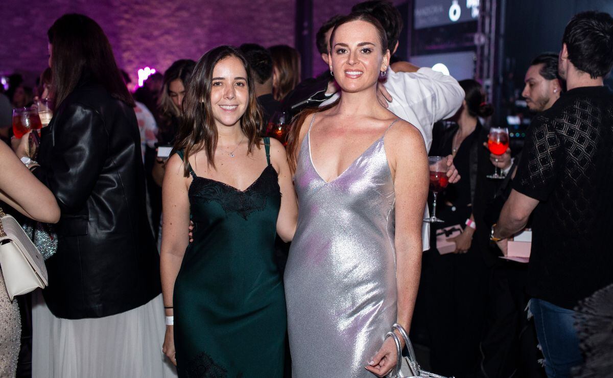 Maria Luisa Sabau y Kitzia Mitre en Pandora Charms Festival Concert 2024 / Foto: Esteban Torreblanca