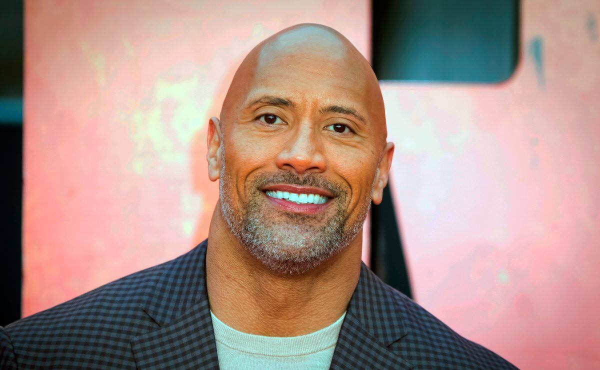 Dwayne Johnson “La roca” se lesionó la cara en el gimnasio