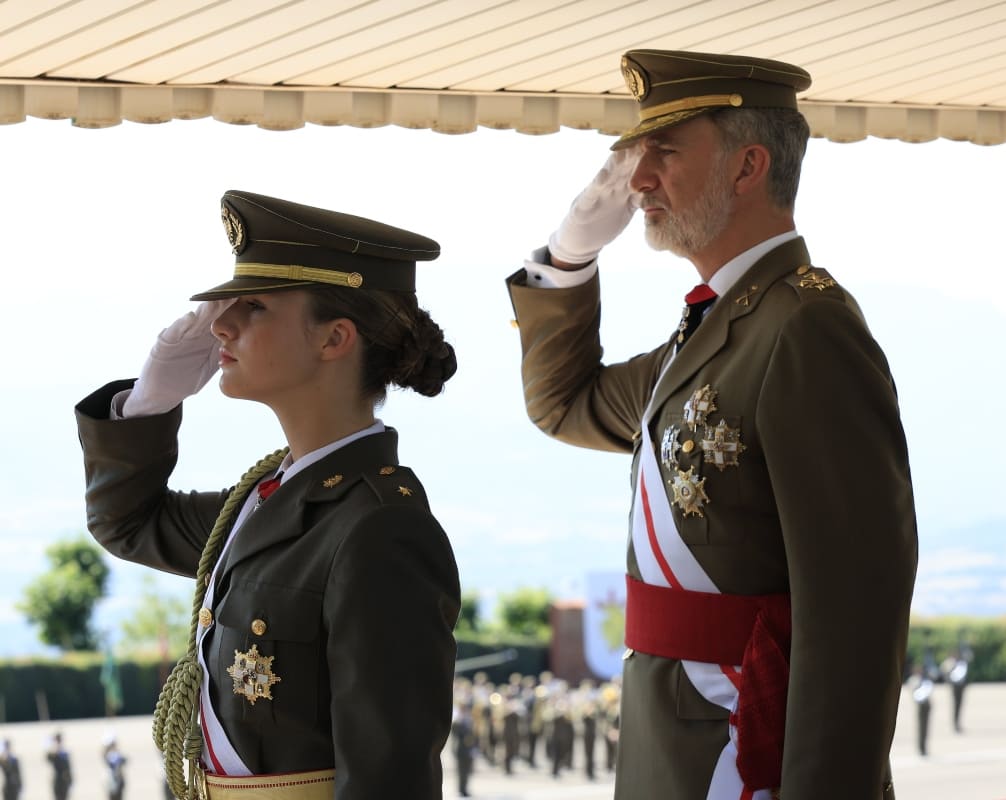 La princesa Leonor con su papá, el rey Felipe VI de España / Foto: Casa Real de España