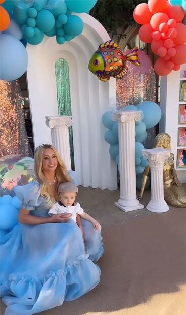 Paris Hilton celebra a su hijo Phoenix con una divertida fiesta / TikTok