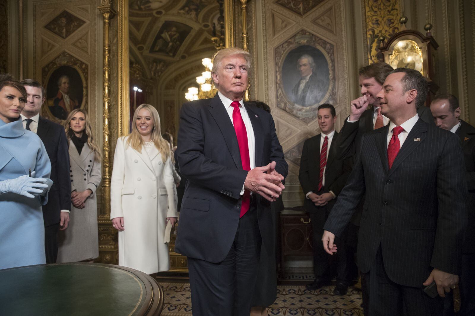 Donald Trump no quiere que su hija Tiffany salga en fotos con él por su sobrepeso 