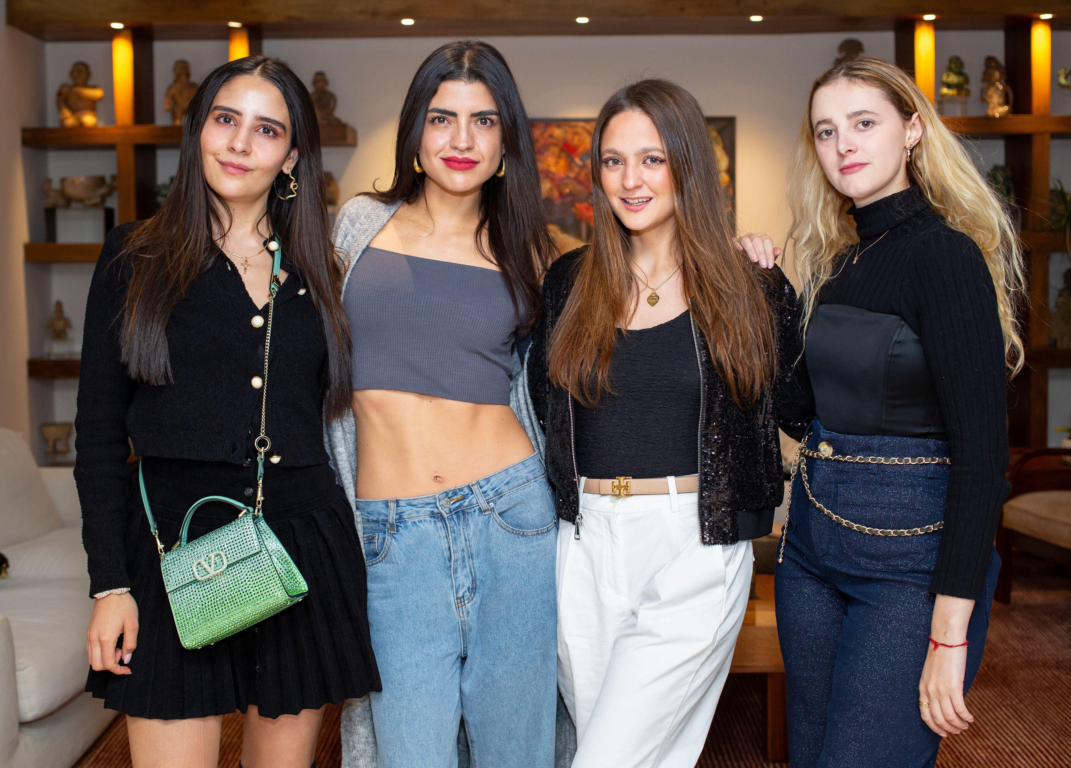 Maribel Cervantes, Mon Ceja, Fabiola Navarro y María Fernández. (Foto: Esteban Torreblanca)