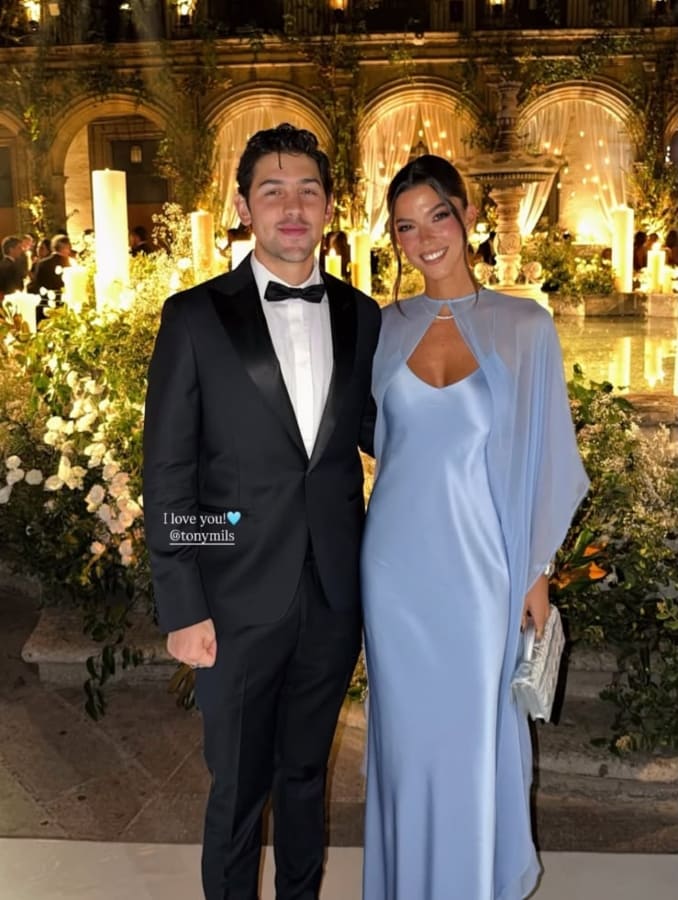 Tony Mils y Eugenia Rodríguez Cantú. (Foto: Instagram)