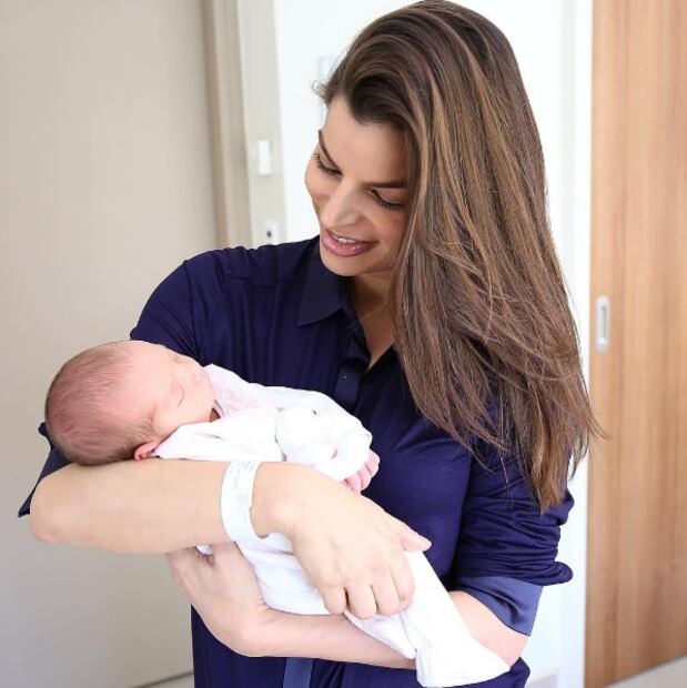 El álbum de fotos de Amaïa, hija de Bárbara Coppel y Alejandro Hank Amaya