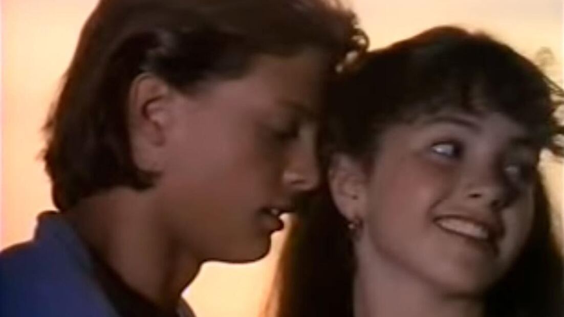 Lucero y Luis Miguel protagonizaron "Fiebre de amor" / Foto: YouTube
