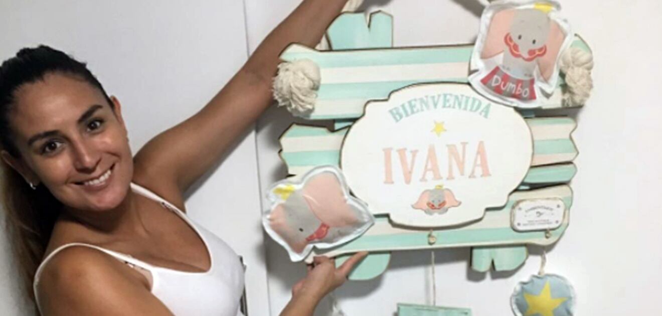 <p>Paola Espinosa está feliz, pues este lunes nació su primogénita Ivana. <strong>(Fotos: Instagram)</strong></p>

