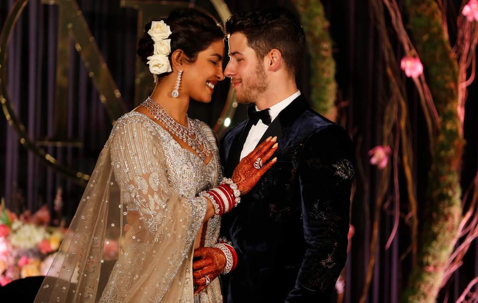 Priyanka Chopra y Nick Jonas presentan a su hija Malti Marie en el marco del Día de las Madres