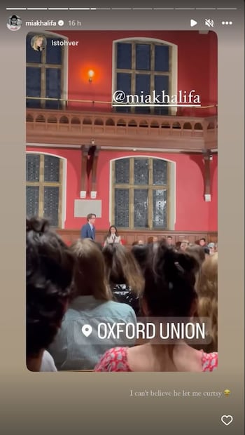 Mia Khalifa, invitada en la Universidad de Oxford para hablar de su impacto como influencer emergente
