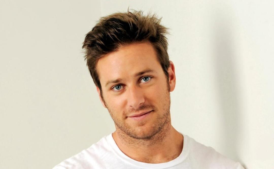 Armie Hammer rompe el silencio sobre acusaciones de canibalismo y otros delitos sexuales