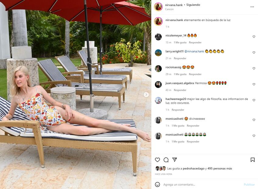 Nirvana Hank impacta con bikini y mono florales, la tendencia más hot del verano