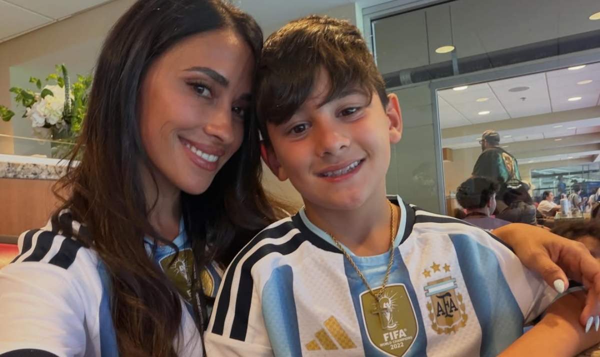 Antonela Roccuzzo junto a su hijo Ciro / Foto: Instagram