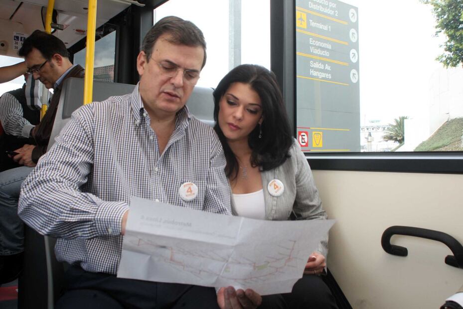 FOTO: Reaparece Rosalinda Bueso, esposa de Marcelo Ebrard