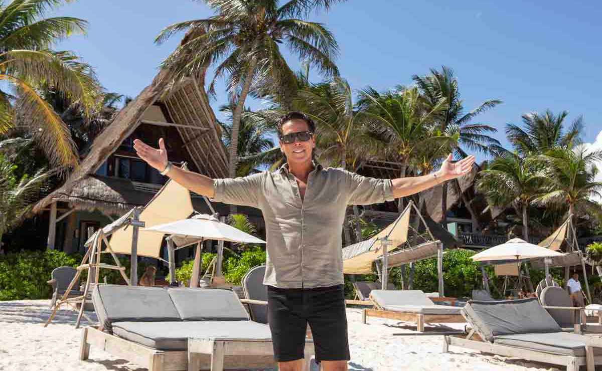 Roberto Palazuelos en Tulum. (Foto: Esteban Torreblanca)