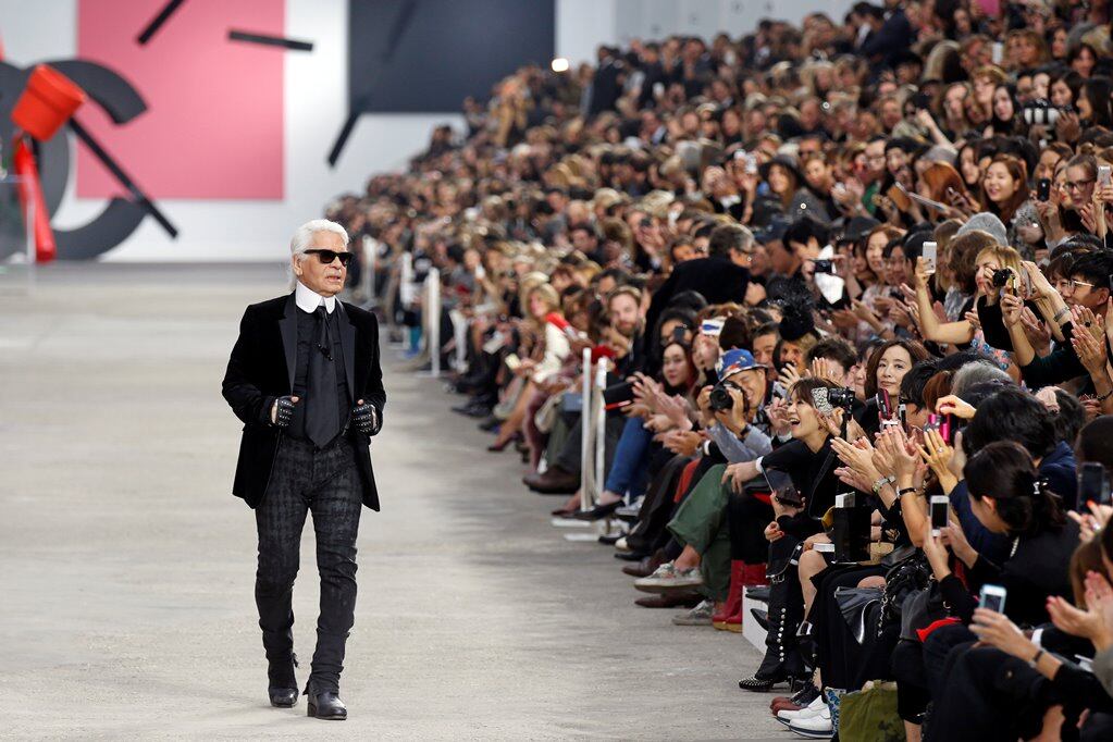 Fallece el Káiser de la moda, Karl Lagerfeld, a los 85 años de edad; usó gafas de sol por más de 5 décadas