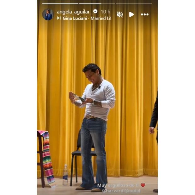 Christian Nodal recibe un premio en la Universidad de Harvard / Foto: Instagram