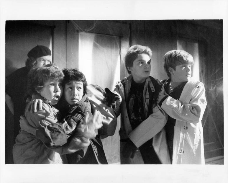 La increíble transformación de 'Chunk', el niño de "Los Goonies" ¡está irreconocible!