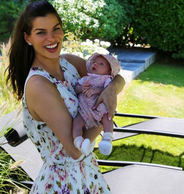 El primer viaje de Amaïa Hank, hija de Bárbara Coppel 