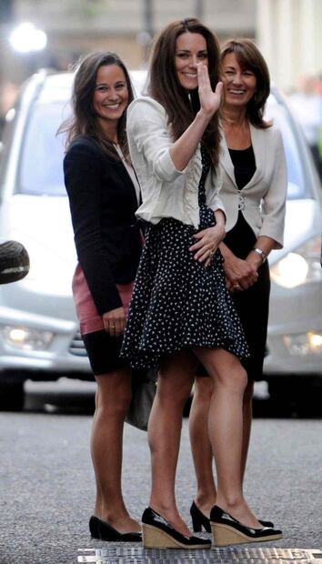 Carole, mamá de Kate Middleton, cierra las puertas de su negocio para ser abuela de tiempo completo