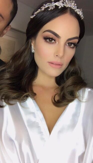 Ximena Navarrete publica en Instagram fotos de su boda 