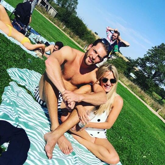 Fallece Caroline Flack, ex novia del príncipe Harry 