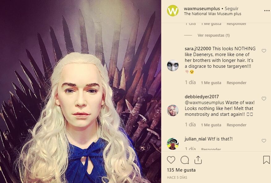 ¿Se parece o no? Develan figura de cera de Daenerys Targaryen pero fans de Emilia Clarke se burlan