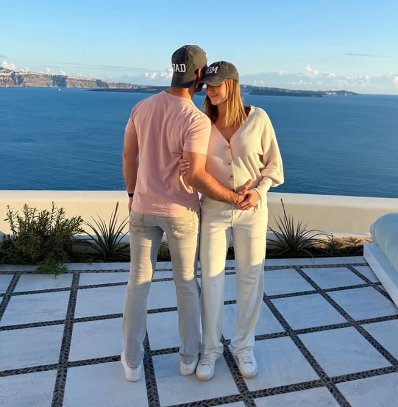 Daniel Suárez y Julia Piquet / Foto: Instagram