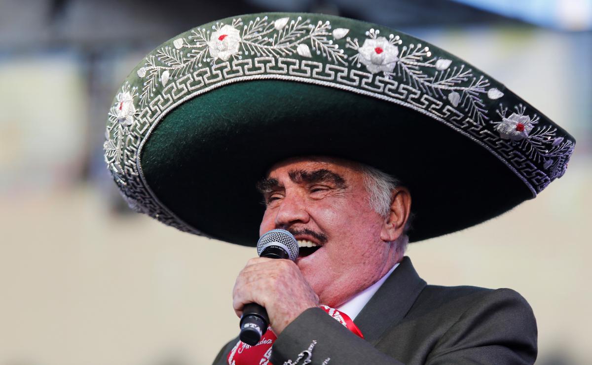 El último consejo de Vicente Fernández: "Hay que brincar las trancas para buscar el éxito"