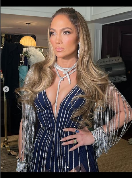 El impresionante vestido de Jennifer Lopez en los Grammy 2023